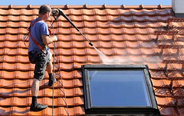 roof cleaning Fyfield